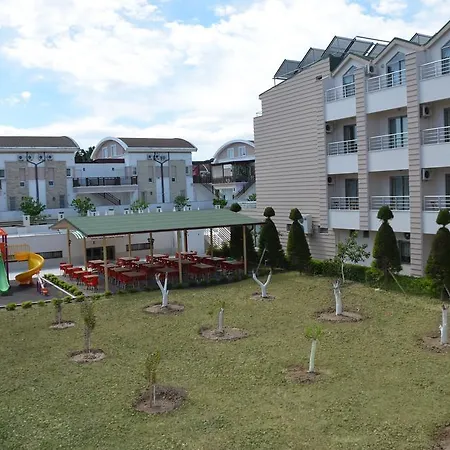 Erkal Hotell 4*