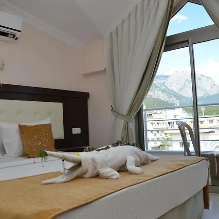 Erkal Hotell Kemer